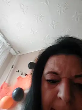 Snapshot of BlacReign chatting on October 21, 2025, 12:06 pm BlacReign online show from October 21, 2025, 12:06 pm