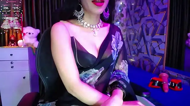 Snapshot of heyy_kiran chatting on June 29, 2026, 10:32 pm heyy kiran online show from June 29, 2026, 10:32 pm