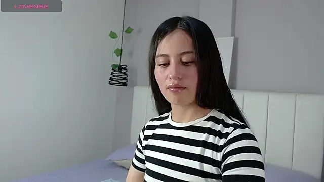 Snapshot of Zaaida_ chatting on February 24, 2026, 9:35 pm Zaaida online show from February 24, 2026, 9:35 pm