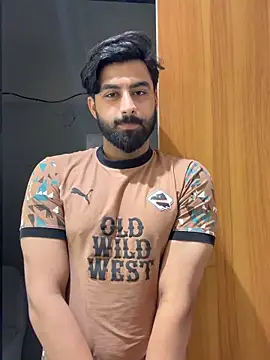 hottestboy03 online show from May 17, 2026, 12:34 pm