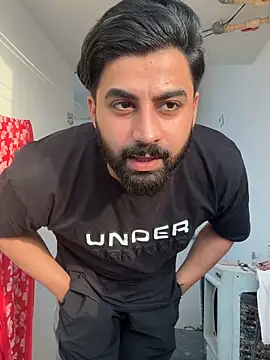 hottestboy03 online show from June 27, 2026, 1:17 pm