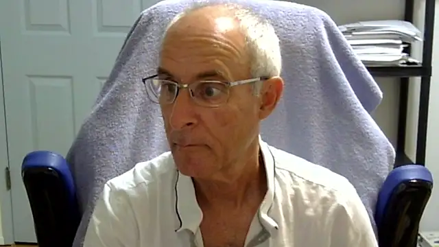 funone1999 online show from October 12, 2025, 3:16 am