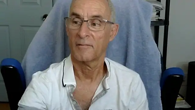 funone1999 online show from October 27, 2025, 8:35 pm