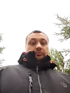 Amberdual online show from November 2, 2025, 11:56 am