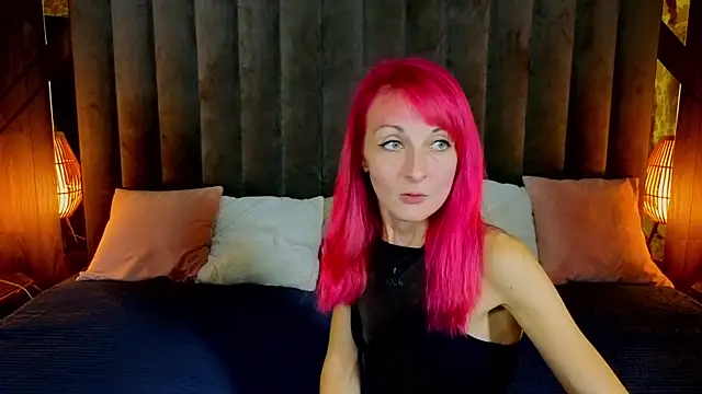 BrandyBloom online show from September 27, 2025, 7:30 pm