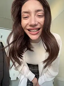 BallerinaCappuccino  online show from February 15, 2026, 7:38 am