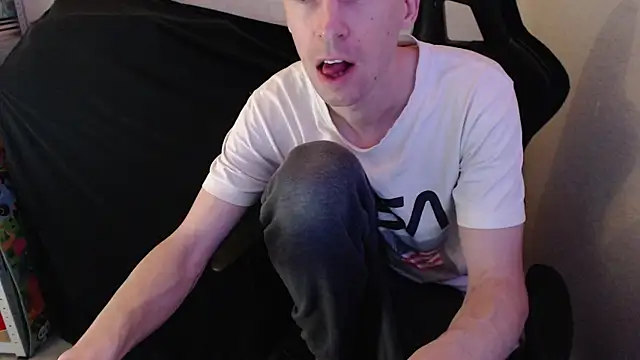 Snapshot of sakiramissy chatting on February 17, 2026, 9:21 pm sakiramissy online show from February 17, 2026, 9:21 pm