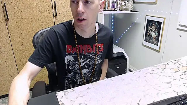 Snapshot of sakiramissy chatting on March 30, 2026, 6:25 am sakiramissy online show from March 30, 2026, 6:25 am