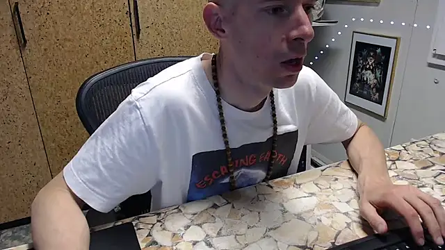 Snapshot of sakiramissy chatting on April 2, 2026, 6:22 am sakiramissy online show from April 2, 2026, 6:22 am