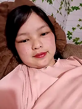 XoiXoi232 online show from April 11, 2026, 8:40 am