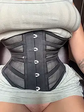 Snapshot of Malika_khalid chatting on September 18, 2025, 3:03 pm Malika khalid online show from September 18, 2025, 3:03 pm