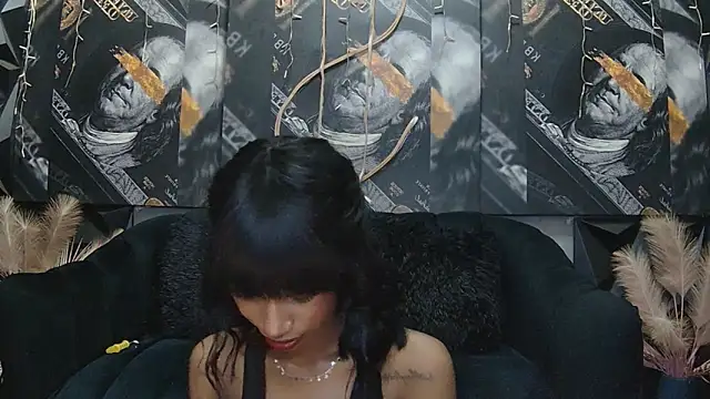 Lilmisbaddyxxx online show from April 2, 2026, 6:05 pm