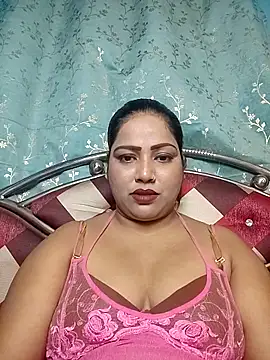 hornypriya696 online show from November 6, 2025, 5:58 pm