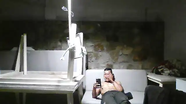 turcosexoactivo online show from October 1, 2025, 11:00 pm