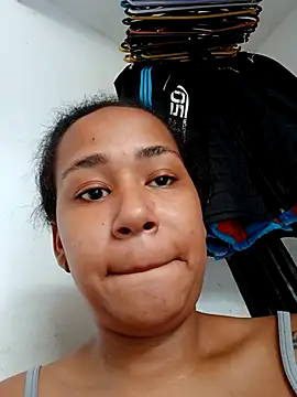 Snapshot of Shanel_69 chatting on October 6, 2025, 3:42 pm Shanel 69 online show from October 6, 2025, 3:42 pm