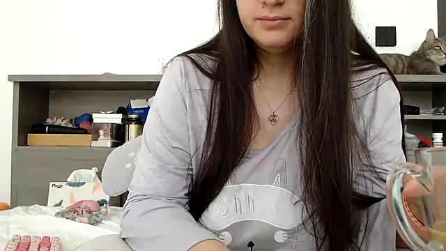 xxxmegamixxx online show from March 23, 2026, 8:18 am