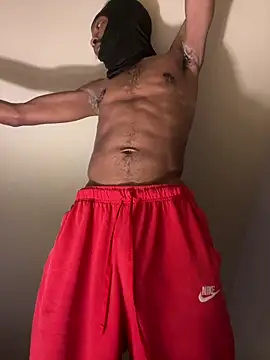 Snapshot of thickcum27 chatting on October 26, 2025, 8:31 am thickcum27 online show from October 26, 2025, 8:31 am