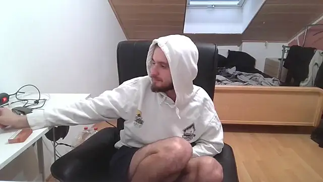 Bez3ybik online show from September 10, 2025, 5:35 pm