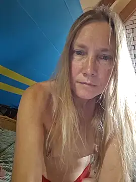 Snapshot of DutchButterfly chatting on May 27, 2026, 10:01 am DutchButterfly online show from May 27, 2026, 10:01 am