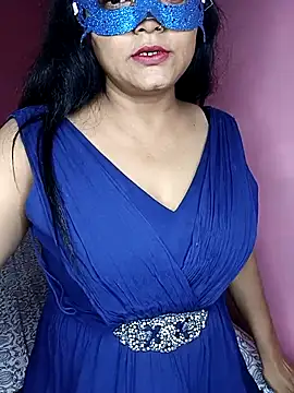 MEERAcle online show from October 6, 2025, 11:29 am