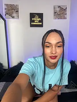 fetish foot  online show from October 8, 2025, 4:37 pm