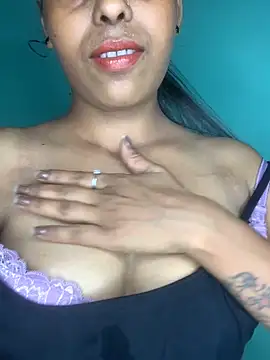 Snapshot of Priya_baby0 chatting on September 15, 2025, 8:42 pm Priya baby0 online show from September 15, 2025, 8:42 pm