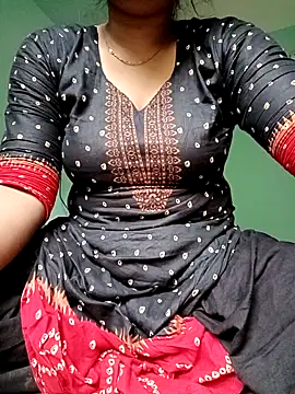 Snapshot of Rina-2 chatting on October 10, 2025, 1:59 am Rina-2 online show from October 10, 2025, 1:59 am