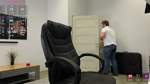 Richard Dullas online show from October 3, 2025, 12:24 pm