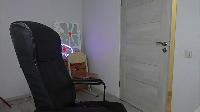 Richard Dullas online show from April 16, 2026, 8:31 pm