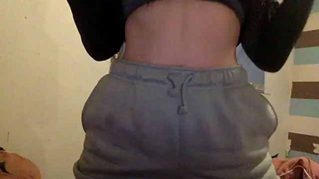 Bellababexox online show from November 17, 2025, 7:36 am