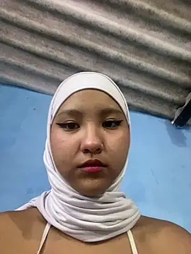 Snapshot of Firuze_Hatunn chatting on September 16, 2025, 11:33 am Firuze Hatunn online show from September 16, 2025, 11:33 am