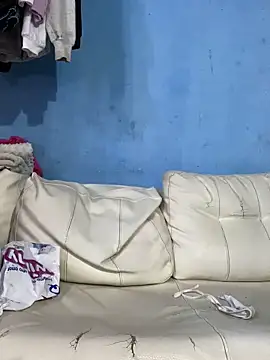 Snapshot of Firuze_Hatunn chatting on October 14, 2025, 9:15 pm Firuze Hatunn online show from October 14, 2025, 9:15 pm