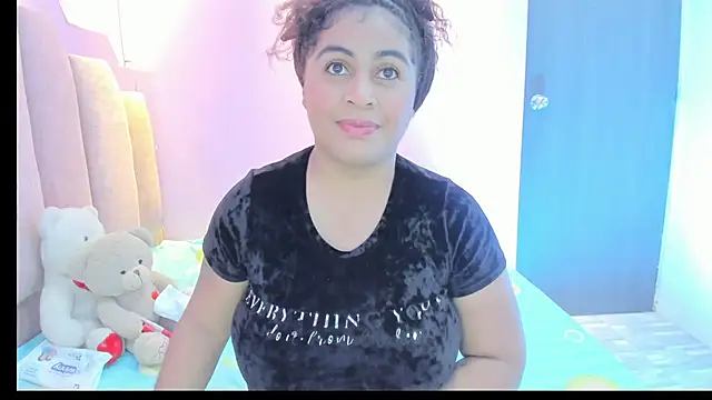 AndreaSweet2 online show from September 25, 2025, 7:50 pm