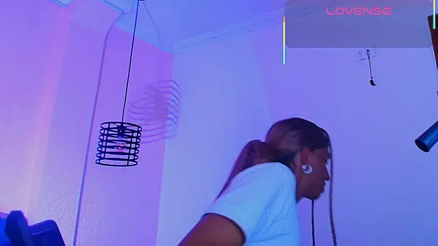 Dom venena online show from September 16, 2025, 7:04 pm