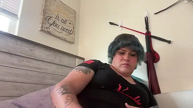 Julietserenity online show from November 20, 2025, 3:34 pm