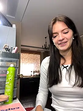 kimberlyy77 online show from September 14, 2025, 6:34 am