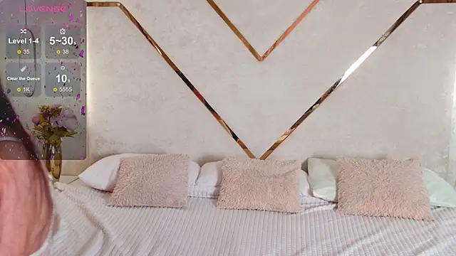 kimberlyy77 online show from January 16, 2026, 7:01 am