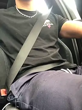 Snapshot of lewis91 chatting on September 21, 2025, 9:44 am lewis91 online show from September 21, 2025, 9:44 am