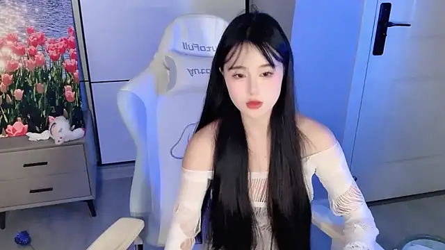 Snapshot of Sheepoooooooo chatting on September 13, 2025, 1:44 pm Sheepoooooooo online show from September 13, 2025, 1:44 pm
