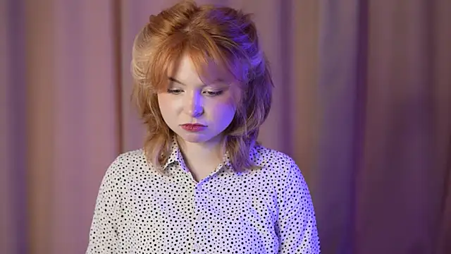 Stella Vanila online show from September 19, 2025, 5:09 am