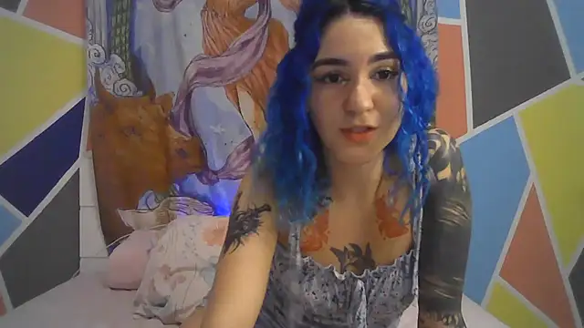 peetitefairy online show from November 4, 2025, 4:33 am