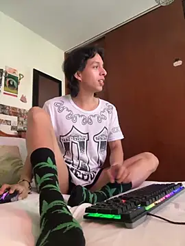 DannyPhantom555 online show from September 19, 2025, 4:29 pm