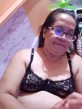 vickyhot1966 online show from May 28, 2026, 10:34 am