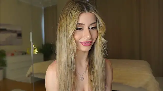 GeorginaHarn online show from March 8, 2026, 8:07 am