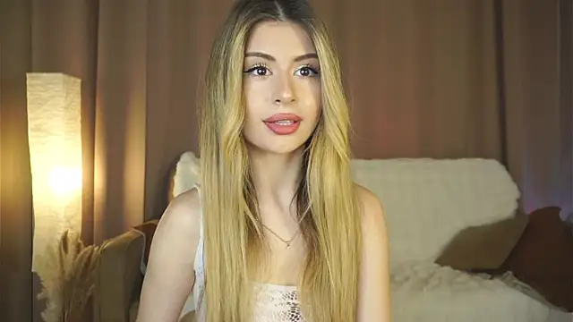 GeorginaHarn online show from July 1, 2026, 8:05 am