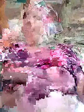 Snapshot of Love-Mama33 chatting on March 26, 2026, 5:24 am Love-Mama33 online show from March 26, 2026, 5:24 am