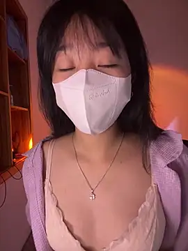 chuppy03 online show from October 17, 2025, 3:14 pm