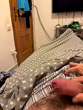 gigolobcn online show from November 8, 2025, 5:18 am