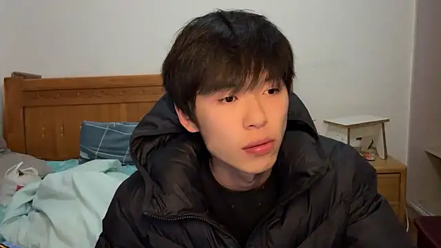 Snapshot of w5206t chatting on October 22, 2025, 5:34 pm w5206t online show from October 22, 2025, 5:34 pm