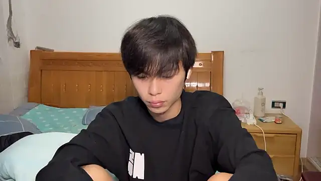 Snapshot of w5206t chatting on October 26, 2025, 1:06 pm w5206t online show from October 26, 2025, 1:06 pm